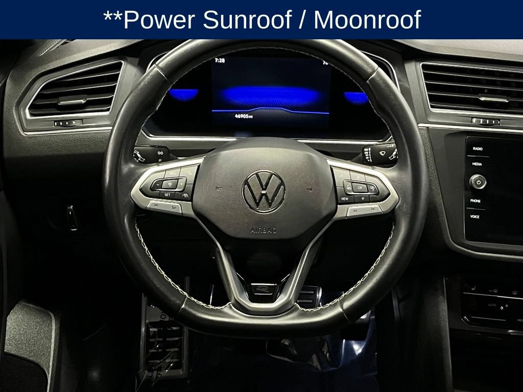 Used 2023 Volkswagen Tiguan SE R-Line AWD/4WD image 9