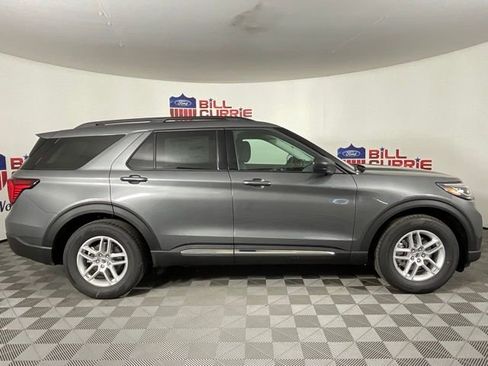 New 2025 Ford Explorer Active w/ Active Comfort Package image 2