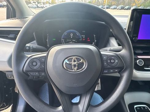 New 2026 Toyota Corolla LE image 25