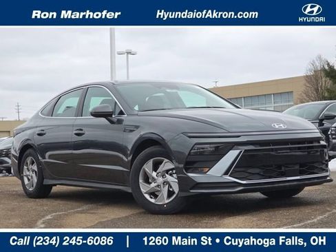 New 2026 Hyundai Sonata SE FWD image 1