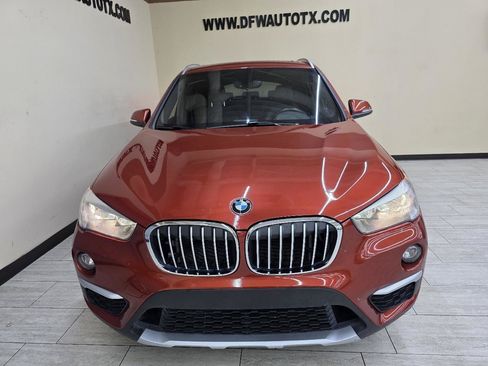 Used 2018 BMW X1 sDrive28i w/ Convenience Package FWD image 3