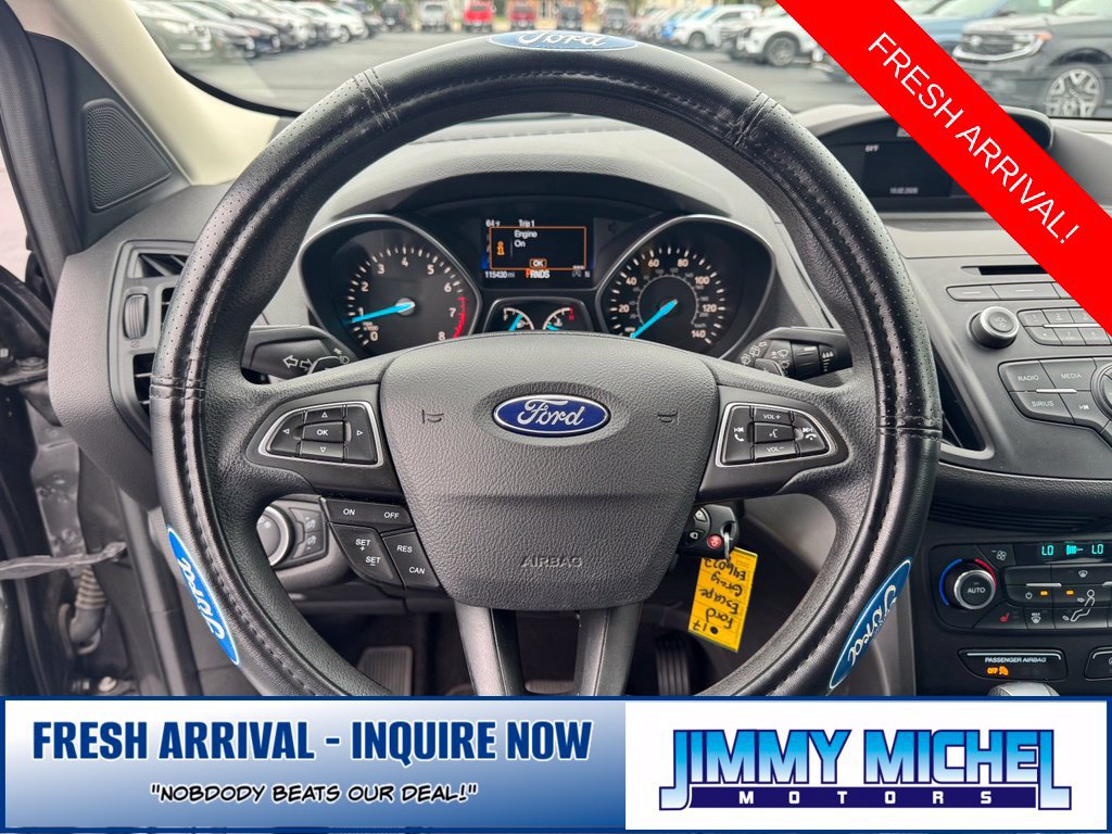 Used 2017 Ford Escape SE w/ SE Cold Weather Package FWD image 8