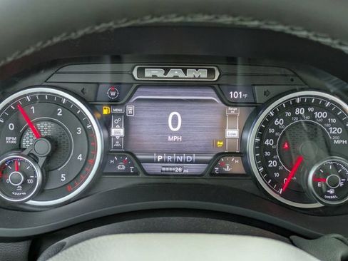 New 2026 RAM 3500 Big Horn AWD/4WD image 21