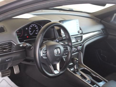 Used 2019 Honda Accord Sport image 23
