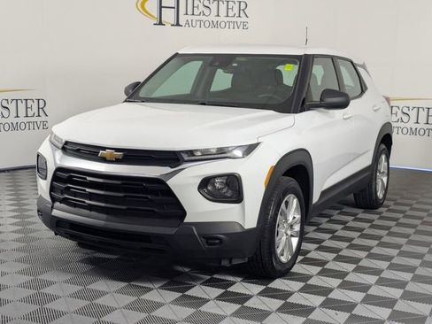 Used 2021 Chevrolet TrailBlazer LS AWD/4WD image 5