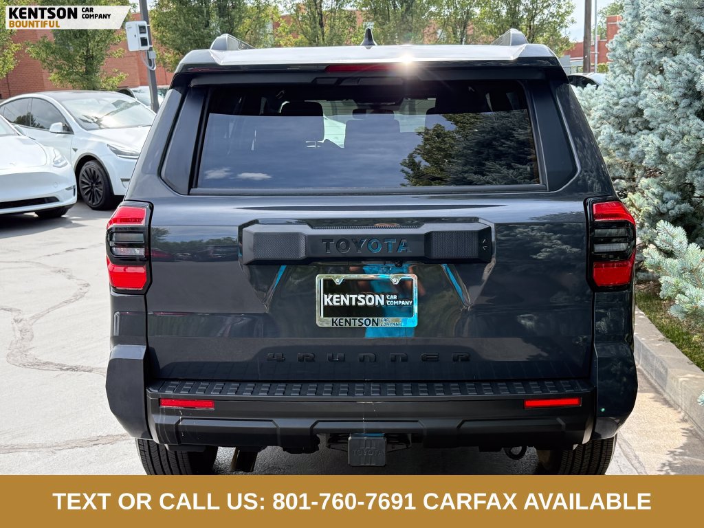 Used 2026 Toyota 4Runner SR5 AWD/4WD image 7