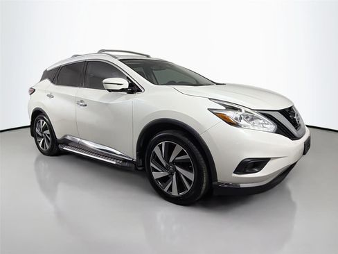 Used 2016 Nissan Murano Platinum FWD image 3
