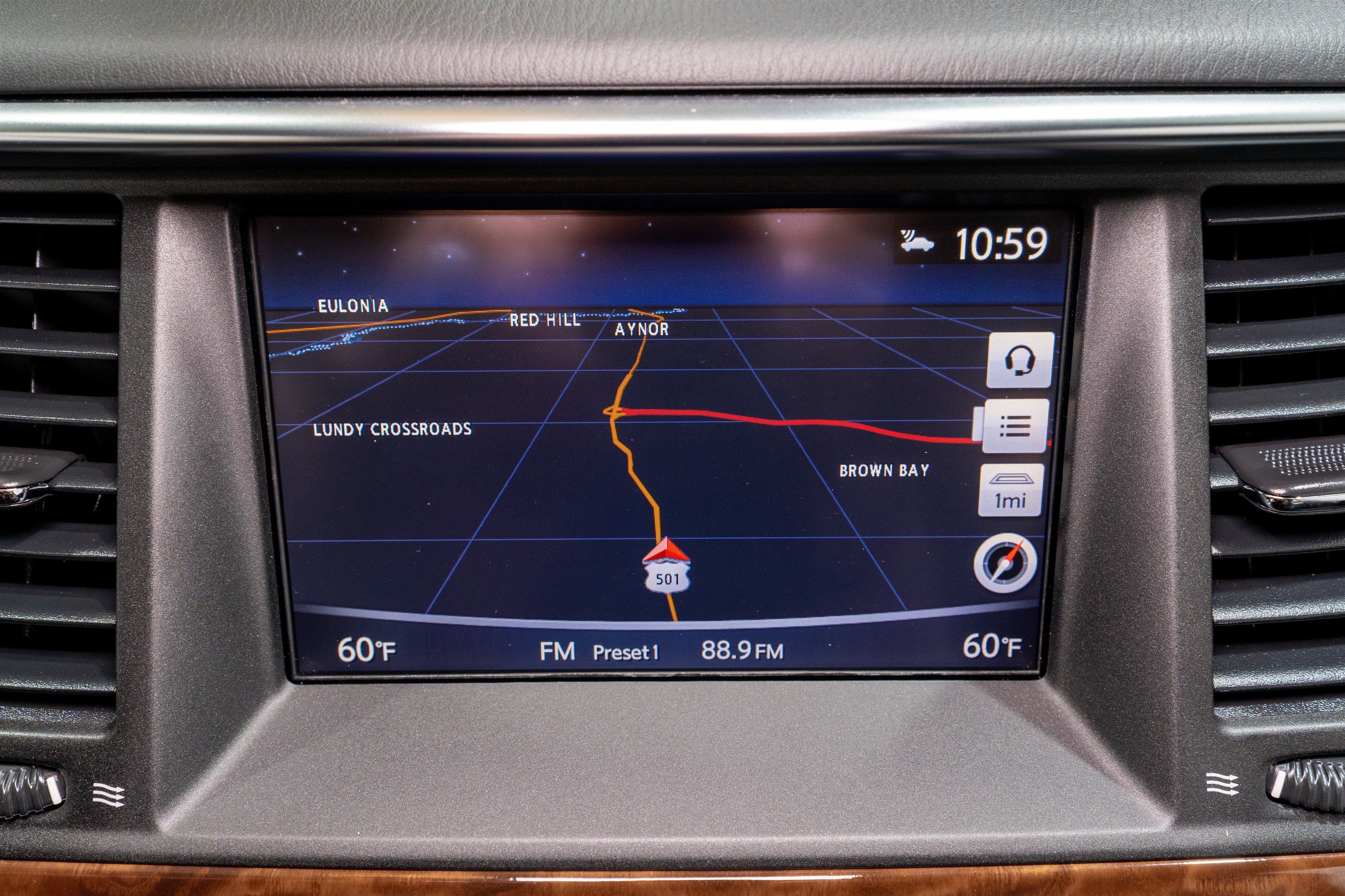Used 2020 Nissan Armada SL w/ Premium Package AWD/4WD image 18