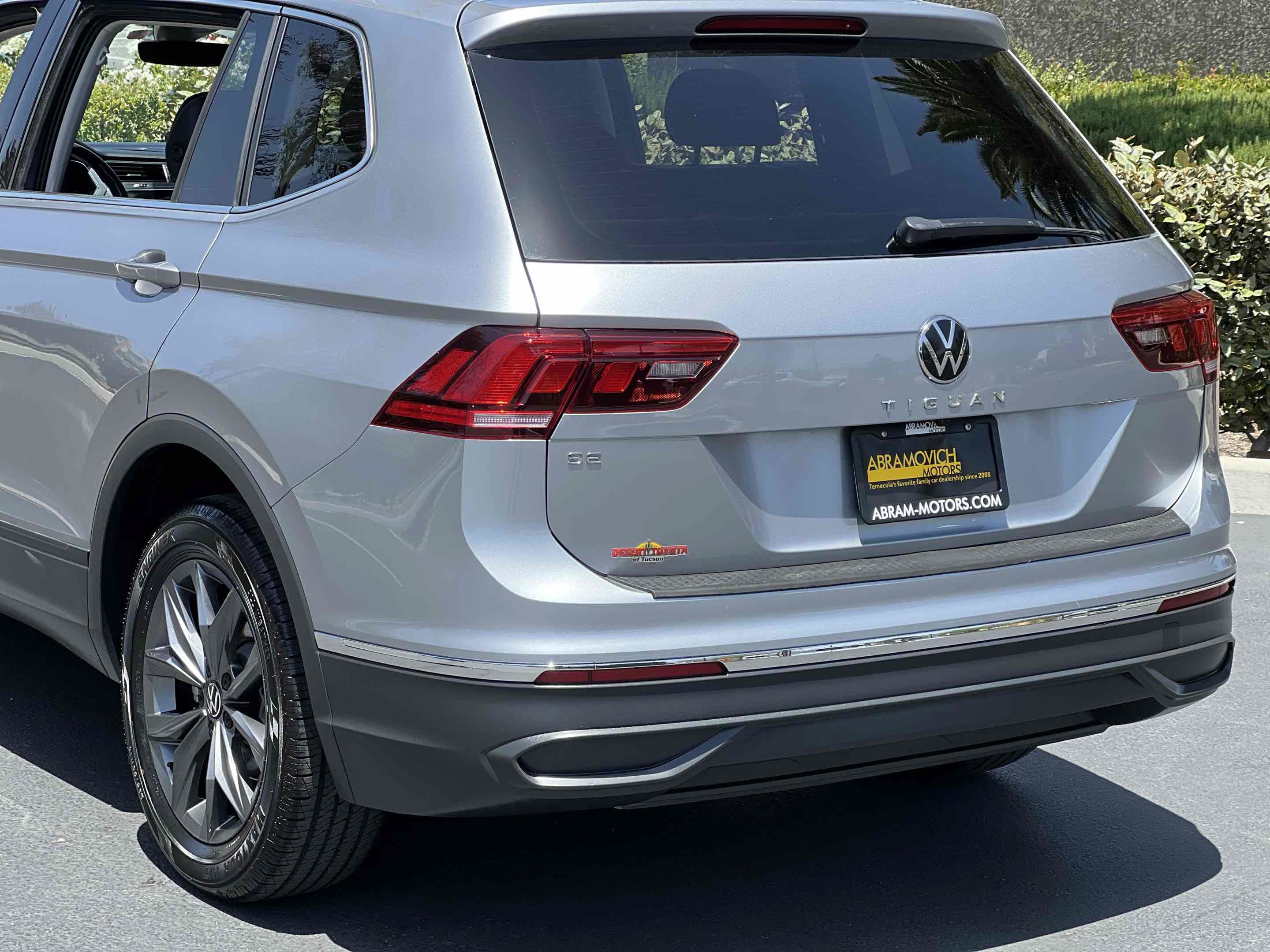 Used 2023 Volkswagen Tiguan SE FWD image 53