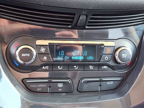 Used 2013 Ford Escape Titanium AWD/4WD image 21