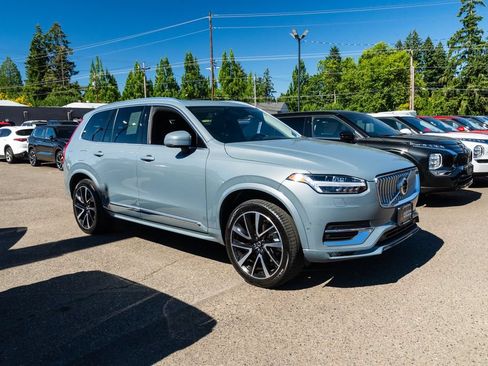 Used 2023 Volvo XC90 B6 Plus w/ Protection Package Premier AWD/4WD image 26
