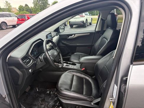 Used 2022 Ford Escape SEL AWD/4WD image 16