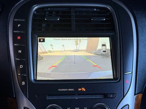 Used 2017 Lincoln MKX Reserve image 58