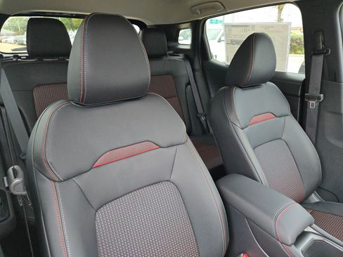 New 2026 Nissan Kicks SR image 20