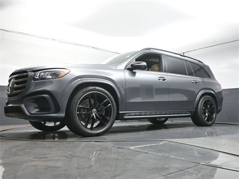 New 2026 Mercedes-Benz GLS 450 GLS 450 image 37