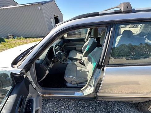 Used 2004 Subaru Forester 2.5X AWD/4WD image 21
