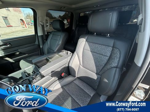 Used 2023 Toyota Tundra Limited w/ Power Package image 28