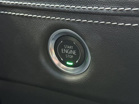 Used 2025 Cadillac Escalade Premium Luxury w/ LPO, Floor Liner Package AWD/4WD image 35