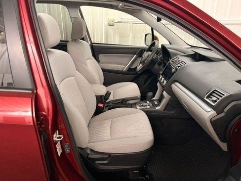Used 2017 Subaru Forester 2.5i Premium w/ Popular Package #2A AWD/4WD image 26