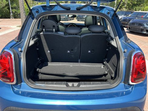 Used 2024 MINI Cooper 4-Door Hardtop FWD image 31