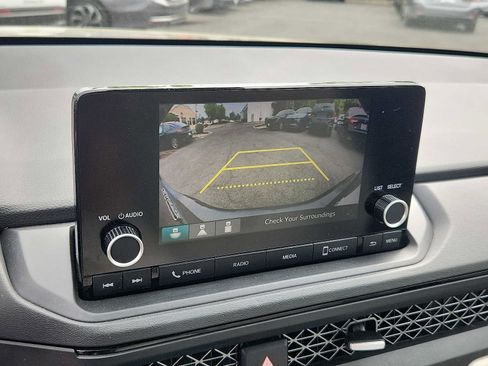 Certified 2023 Honda Accord EX image 17