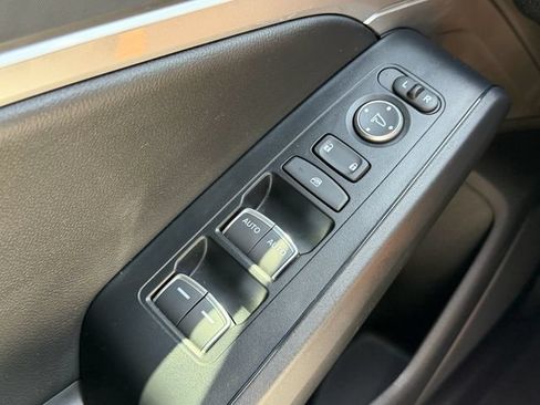Used 2025 Acura Integra FWD image 26