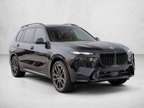New 2026 BMW X7 xDrive40i w/ M Sport Package image 7