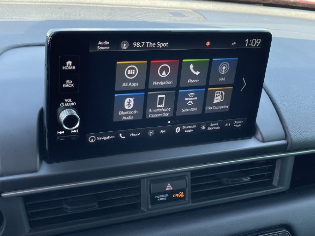 Used 2025 Honda Pilot Elite image 18