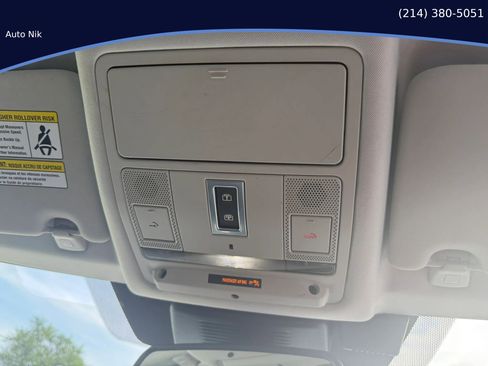 Used 2019 Land Rover Discovery Sport HSE image 38