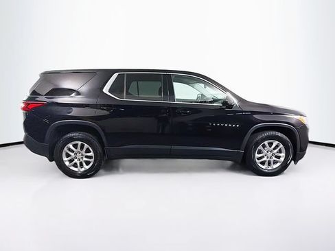 Used 2020 Chevrolet Traverse LS AWD/4WD image 11