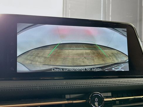 Used 2023 Nissan Ariya FWD image 23