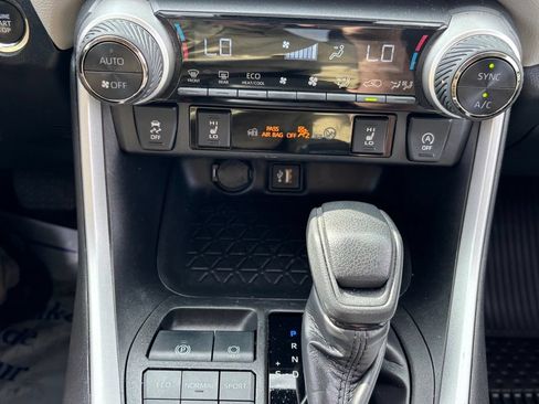 Used 2023 Toyota RAV4 XLE w/ Convenience Package AWD/4WD image 24