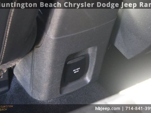 Used 2020 Ford EcoSport Titanium image 37