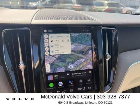 Used 2023 Volvo XC60 B5 Plus w/ Climate Package AWD/4WD image 8