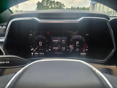 Used 2023 GMC Canyon Denali w/ Denali Black Edition AWD/4WD image 13