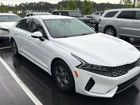 Used 2022 Kia K5 LXS FWD image 4