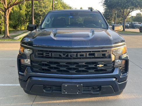 Used 2022 Chevrolet Silverado 1500 Custom RWD image 3