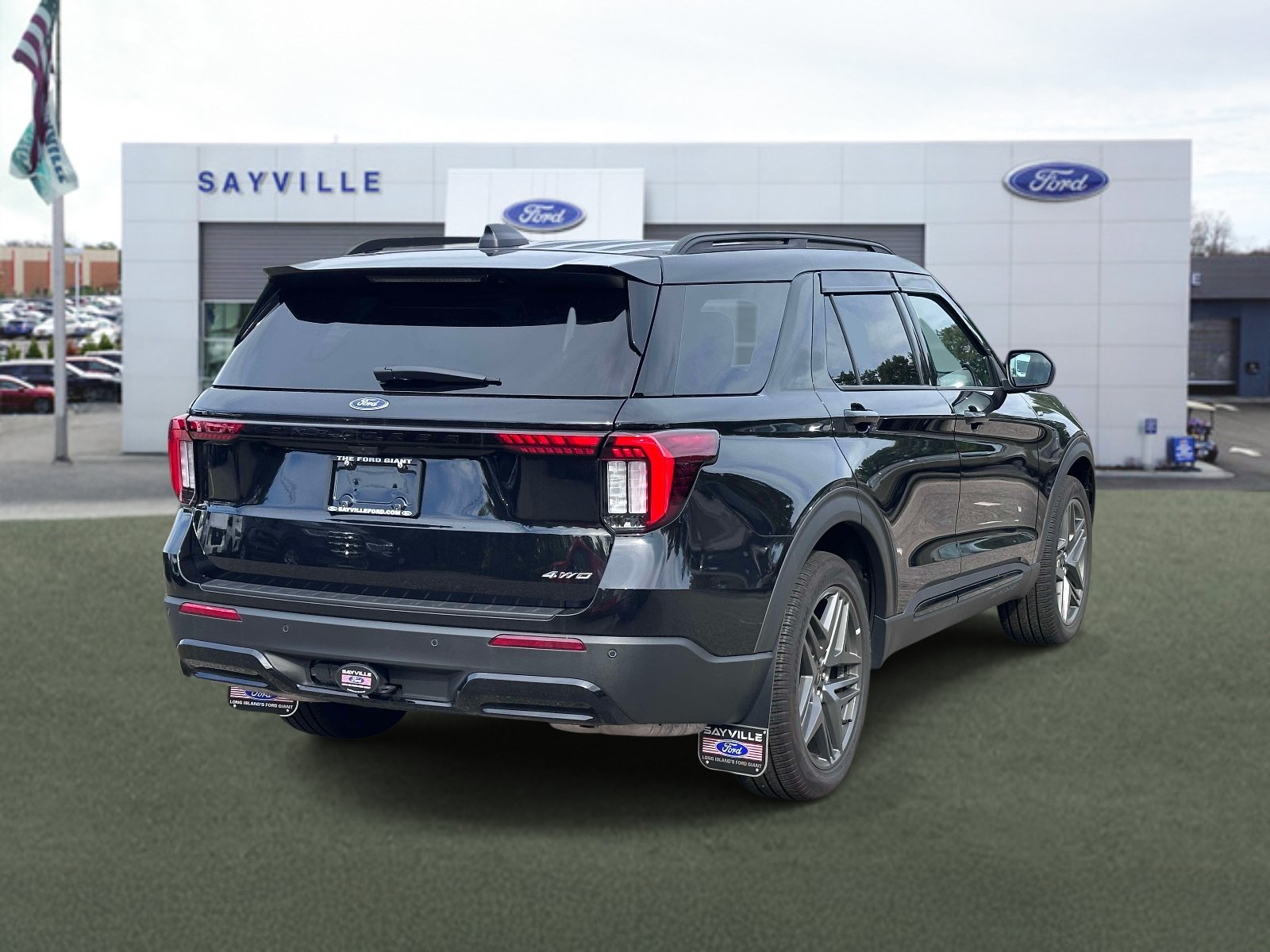 Used 2026 Ford Explorer ST-Line w/ ST-Line Street Pack AWD/4WD image 5
