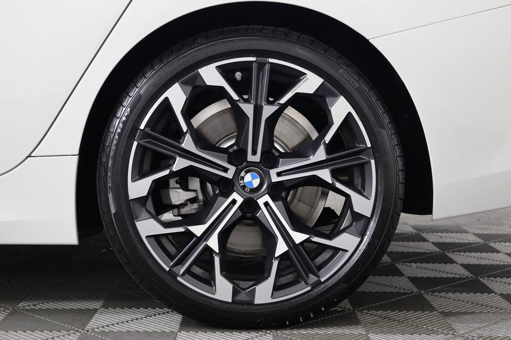 Certified 2026 BMW 330i Sedan w/ Premium Package RWD image 15
