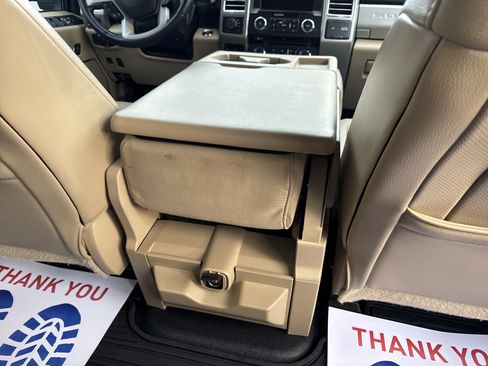 Used 2017 Ford F350 Lariat w/ Lariat Ultimate Package image 15