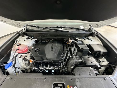 Used 2023 Hyundai Tucson SE image 33