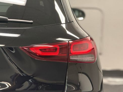 Used 2021 Mercedes-Benz GLA 250 GLA 250 image 11
