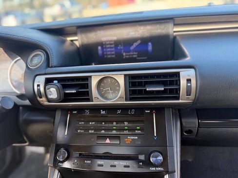 Used 2014 Lexus IS 250 w/ Premium Package RWD image 17