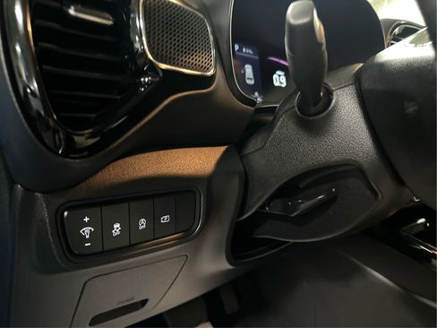Used 2023 Kia Soul GT-Line FWD image 19