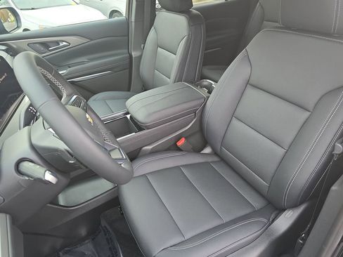 New 2026 Chevrolet Traverse LT image 14