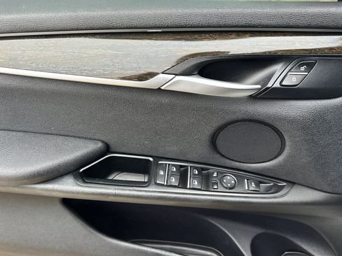 Used 2018 BMW X5 xDrive35i w/ Premium Package image 11