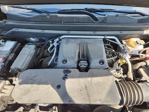 Certified 2024 Chevrolet Colorado ZR2 w/ ZR2 Convenience Package III AWD/4WD image 56