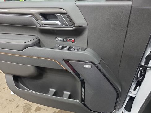 New 2026 GMC Sierra 1500 AT4 w/ AT4 Premium Package image 29
