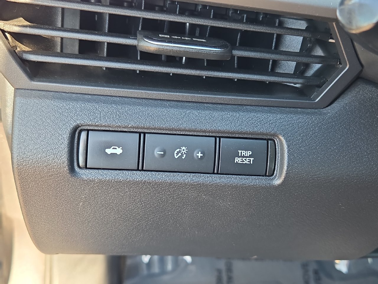 Certified 2022 Nissan Altima 2.5 SV FWD image 26