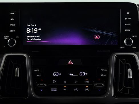 Certified 2023 Kia Sorento SX Prestige image 46